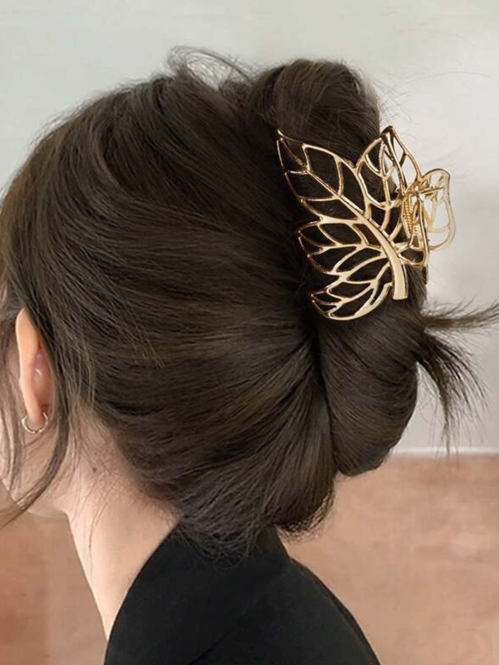 Gold Leaf Hair Claw Clip - NWOT